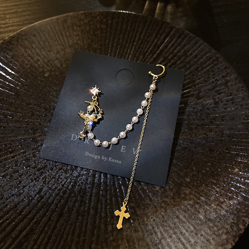 1 Khuyên Kẹp Vành Tai Dáng Dài Đính Đá Hình Mặt Trăng Thời Trang