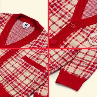 BTS 2021 HOLIDAY COLLECTION, 𝑳𝙞𝑻𝑻𝑳𝑬 𝑾𝞘𝑺𝑯 CARDIGAN (RED)