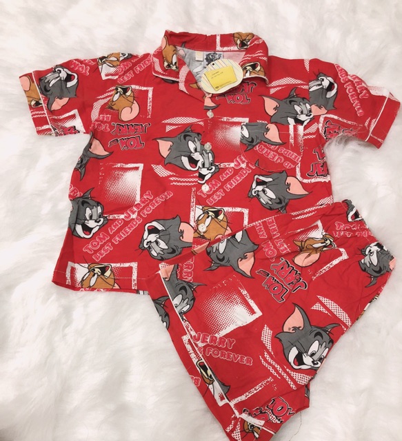 Bộ pijama baby boy Thái Lan tay ngắn quần dài trên gối,Shop có mấy mẫu hoạt hình cute phô mai que luôn 😍,chất lượng trê