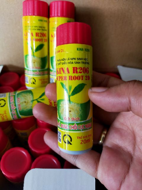 Phân bón ra rễ cực mạnh super roots2 r666 20ml