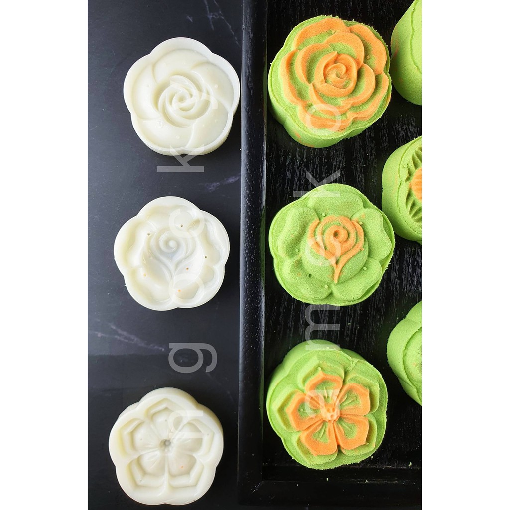 NQ00814 - KHUÔN LÒ XO BÁNH TRUNG THU / BÁNH DỨA  HÌNH HOA 5 CÁNH 50G