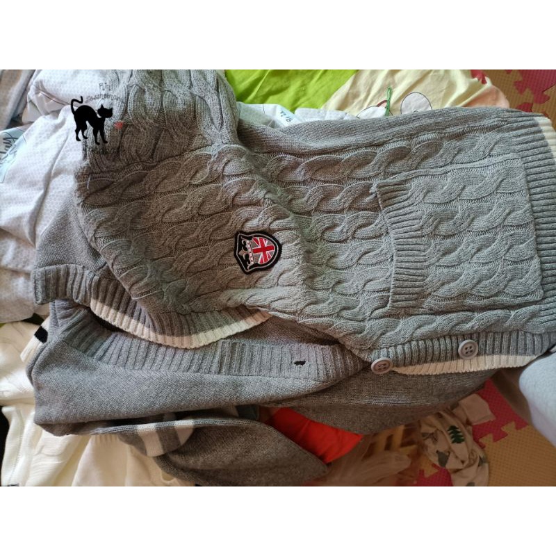 Áo khoác len xám dáng dài YUJI