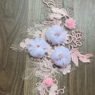 Tấm ren đính hoa cho áo dài