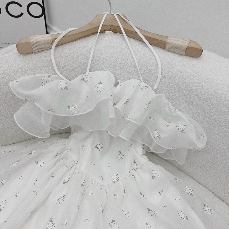 ĐẦM HOA BÈO NGỰC DÁNG XOÈ