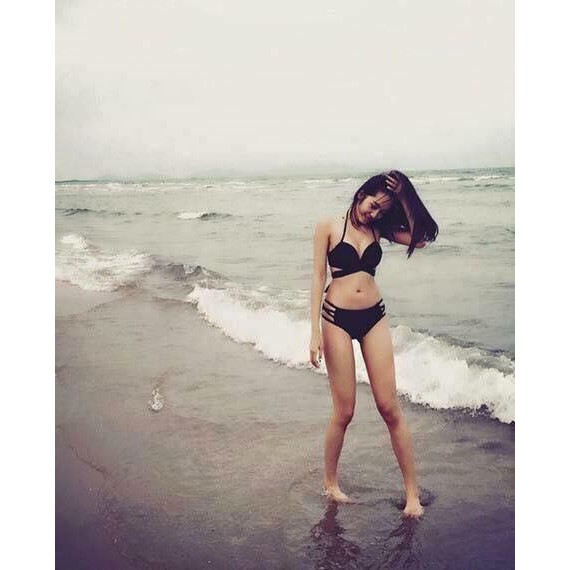 Bikini cột eo nhún quần tam giác 145k