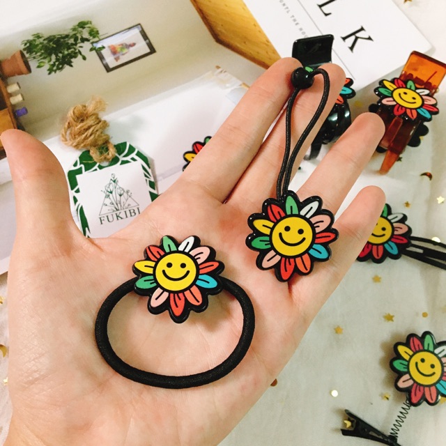 CỘT TÓC, KẸP TÓC, GHIM CÀI ÁO STICKER KAIKAIKIKI ẢNH THẬT