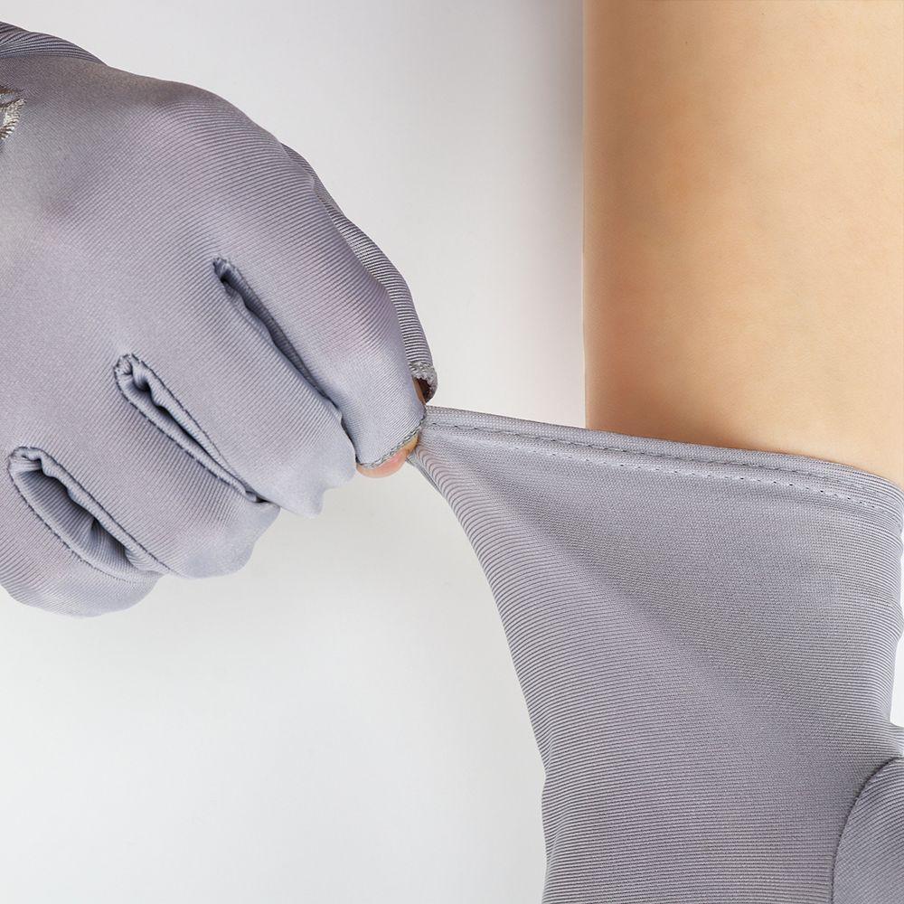 Đôi Găng Tay Thể Thao Hở Ngón Chống Trượt Nhiều Màu Sắc Cho Nam Nữ