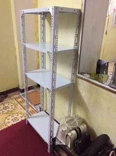 Kệ sắt v lỗ 30*60cm