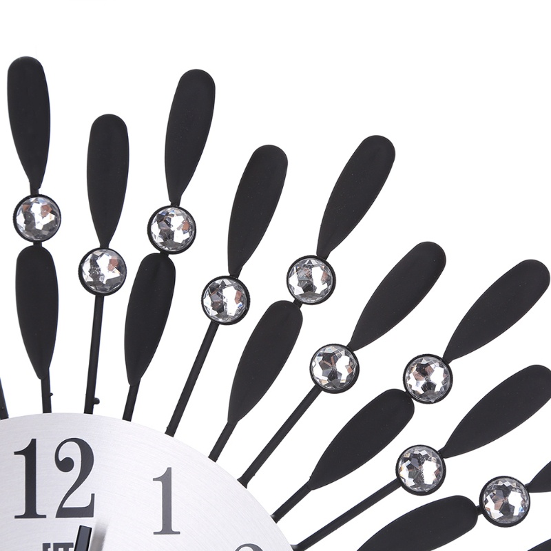 Đồng Hồ Treo Tường Cỡ Lớn Bằng Kim Loại Đính Kim Cương Giả Sang Trọng Trang Trí Nhà Cửa / Văn Phòng