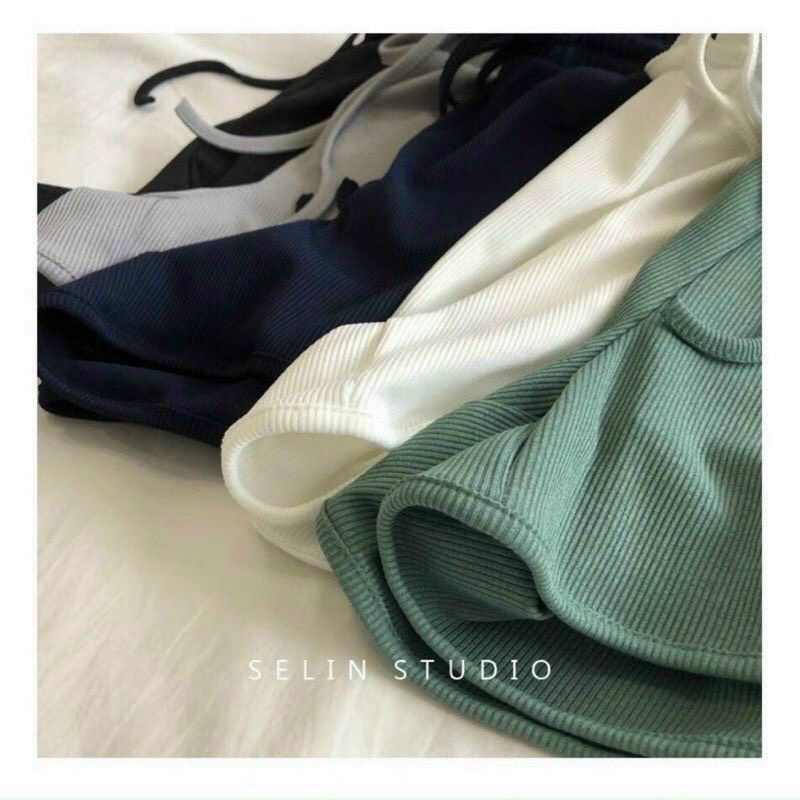 Quần đùi hình thật