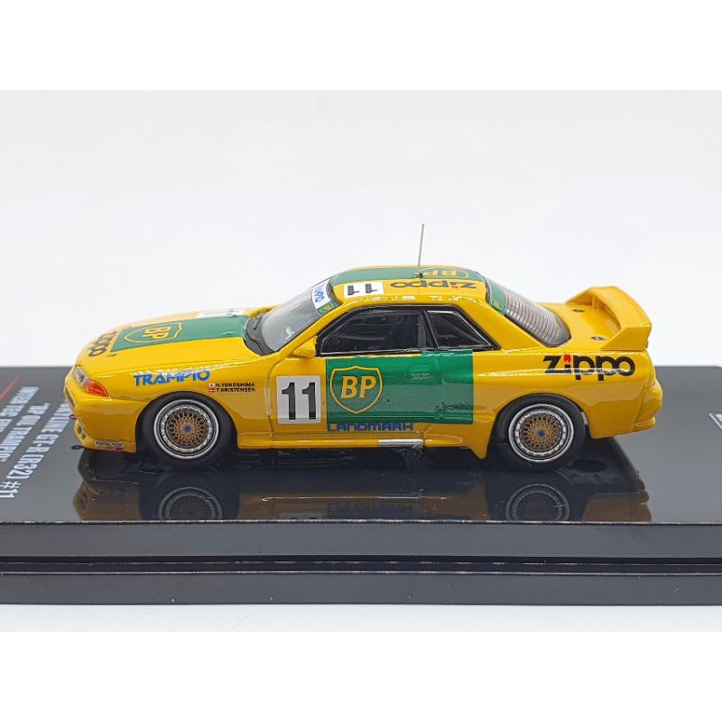 Xe Mô Hình Niissan Skyline GT-R (R32) #11 "BP OIL TRAMPIO" Inter Tec Fuji 1993 Winner 1:64 Inno Models (Vàng Xanh)