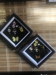 Tranh thêu tay và bướm