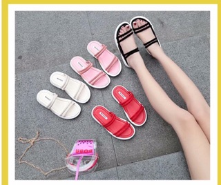 Giày sandal đế bánh mì