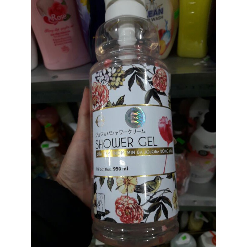 Sữa tắm Sakura thơm mịn da JOJOBA bông hoa 950ml