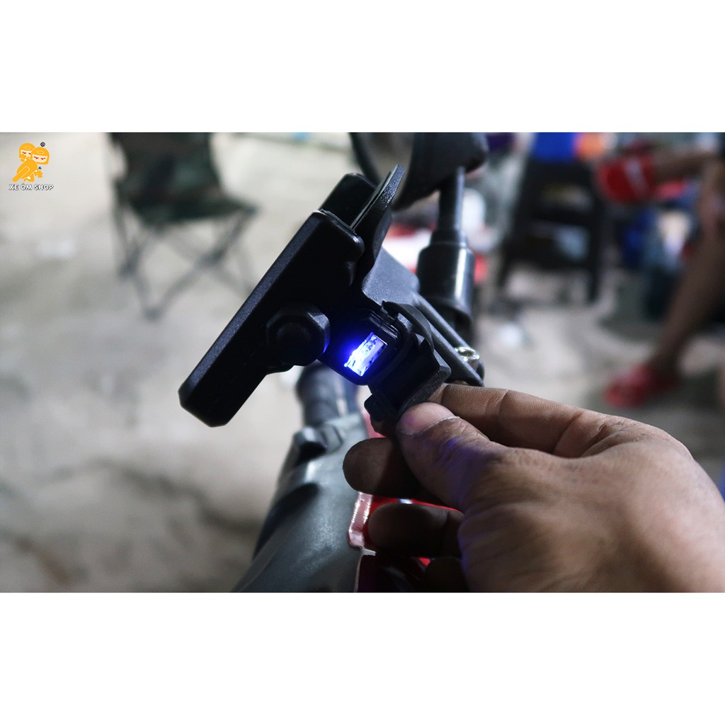 Giá Đỡ Điện Thoại Motowolf Có Sạc