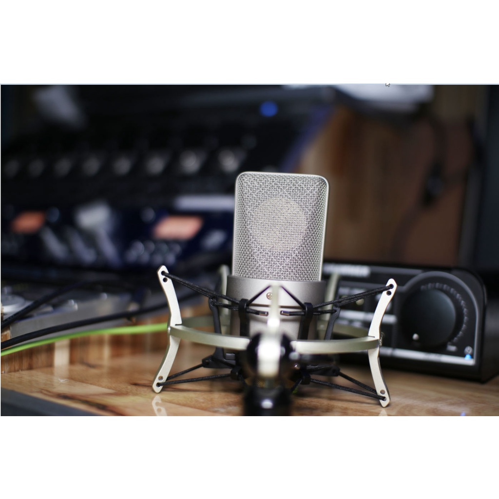 Neumann tlm 103