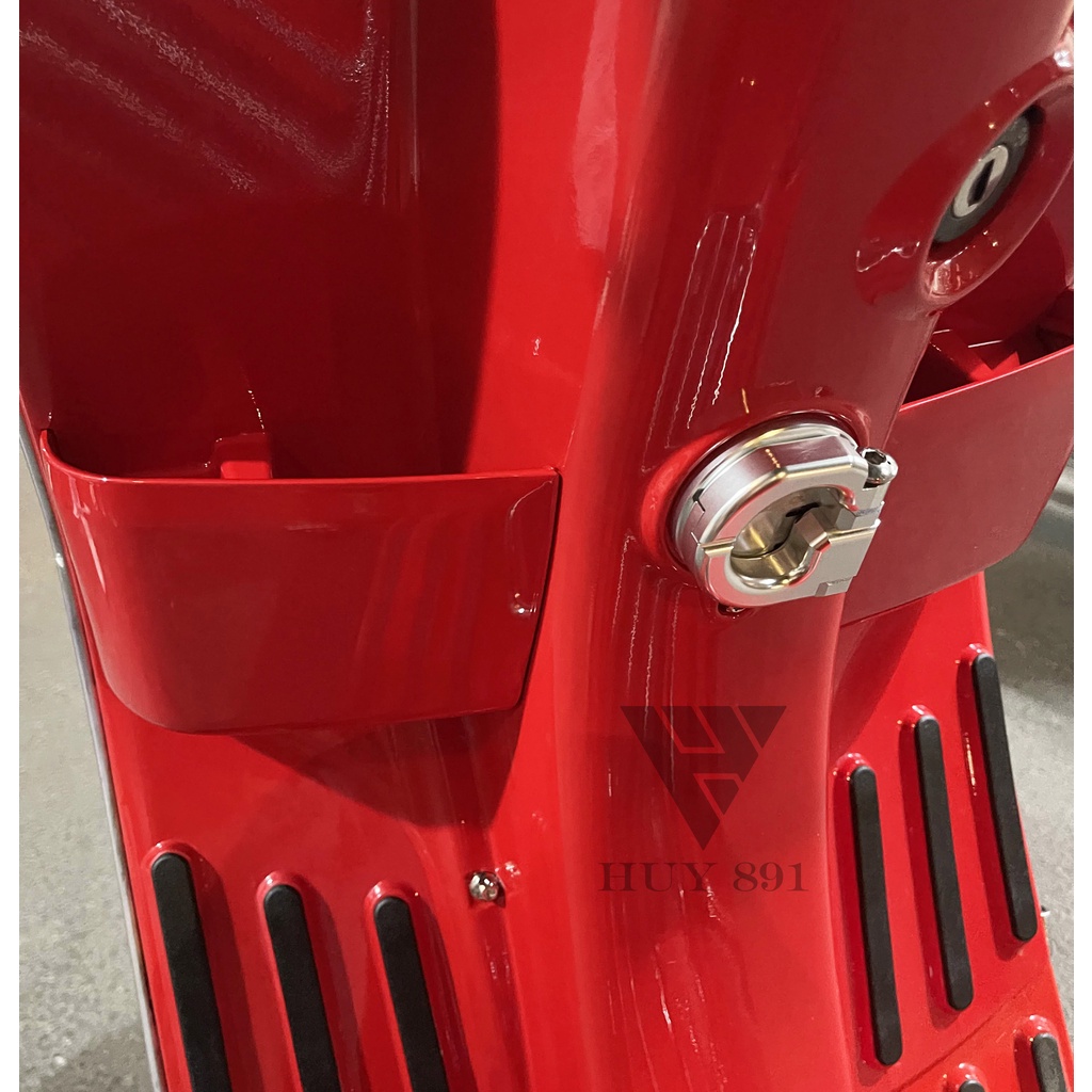 Móc treo 2 lỗ nhôm CNC cho xe Vespa