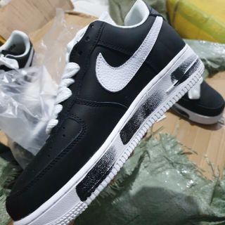 CÓ SẴN Giày sneaker đen hoa cúc mới