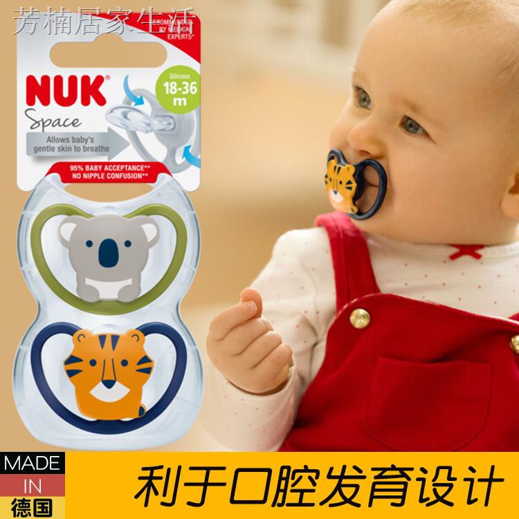 NUK Núm Ti Giả Đục Lỗ Thoải Mái Cho Bé Sơ Sinh