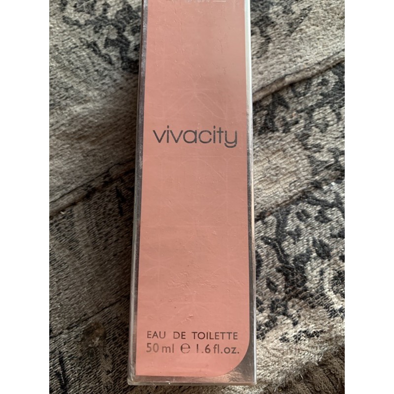 Nước hoa vivacity