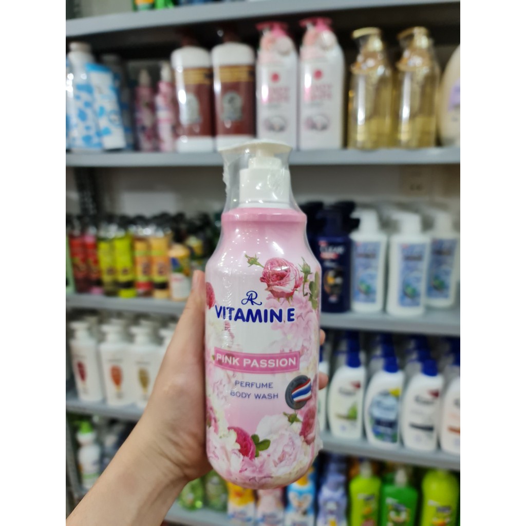 Chai Sữa Tắm Hương Nước Hoa AR Vitamin E Perfume Body Wash 400ml Thái Lan
