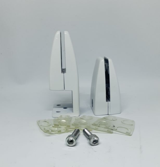 Kẹp vách ngăn chân L & T