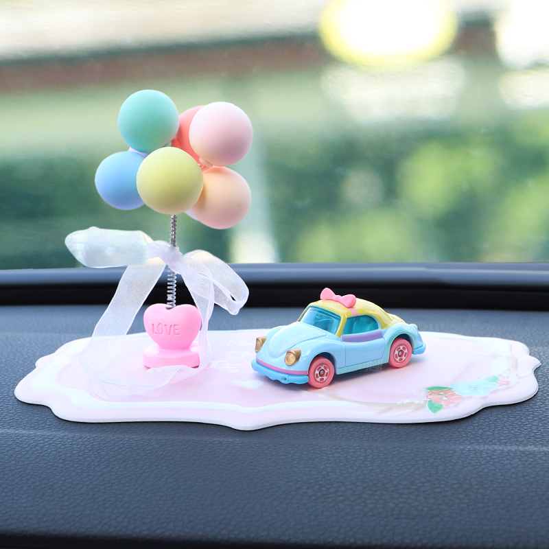 Thảm Mini Chống Trượt In Hình Snoopy Dễ Thương Trang Trí Bảng Điều Khiển Trung Tâm Xe Hơi