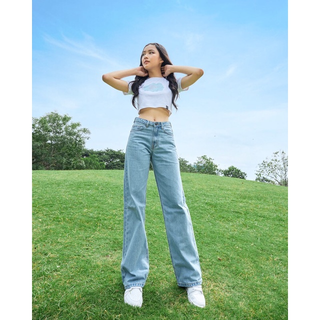 [Mã SKAMFSW175 giảm 10K đơn 50K] Quần Jeans Pradies Form Suông &quot;Da Sun&quot;
