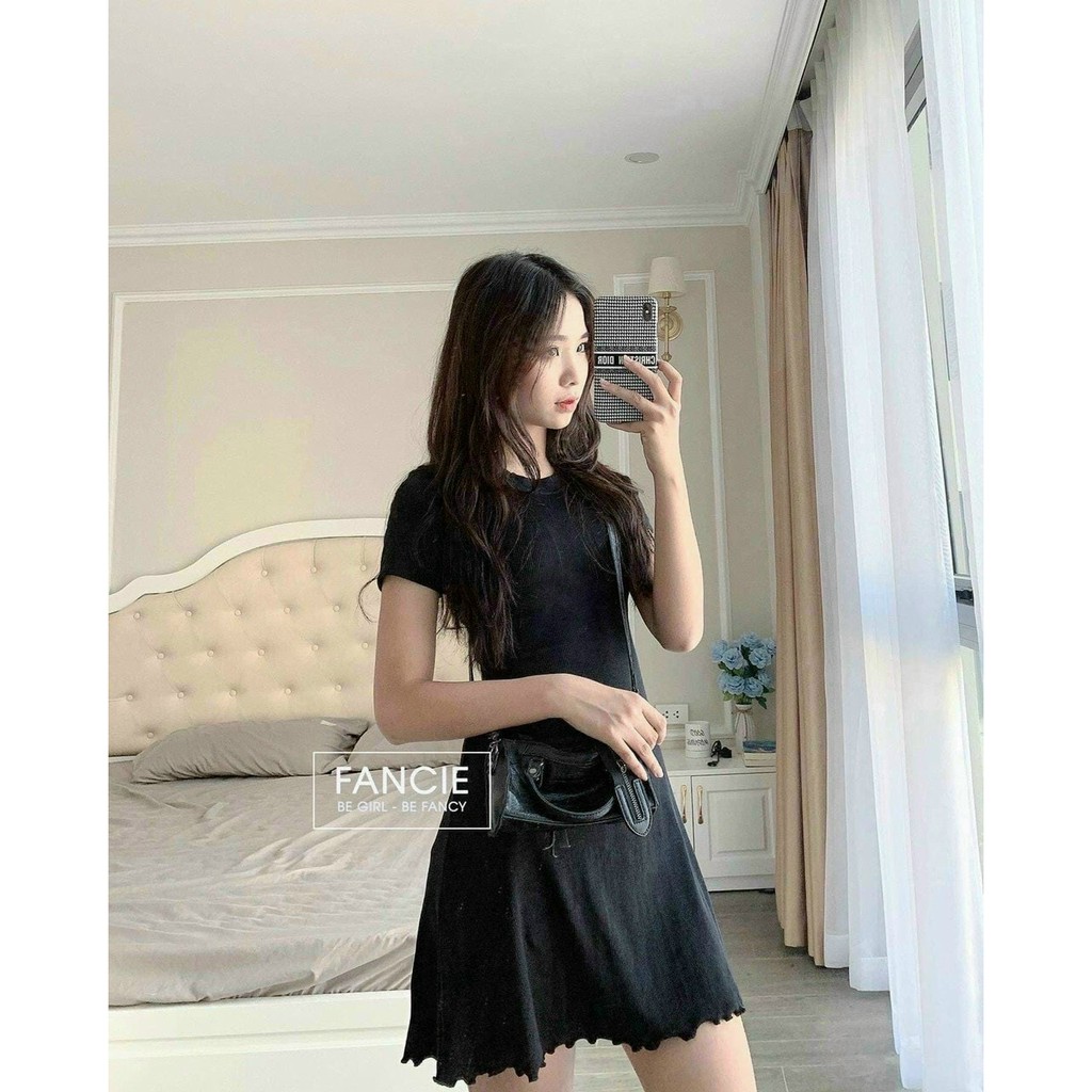 Đầm Thun Gân Cổ tròn Dáng xòe Basic 2 Màu Đen Đỏ 1430 | BigBuy360 - bigbuy360.vn