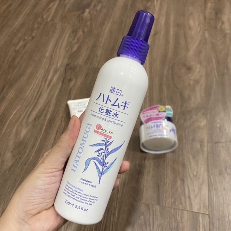 Xịt khoáng dưỡng ẩm và làm sáng da Reihaku Hatomugi 250ml | BigBuy360 - bigbuy360.vn