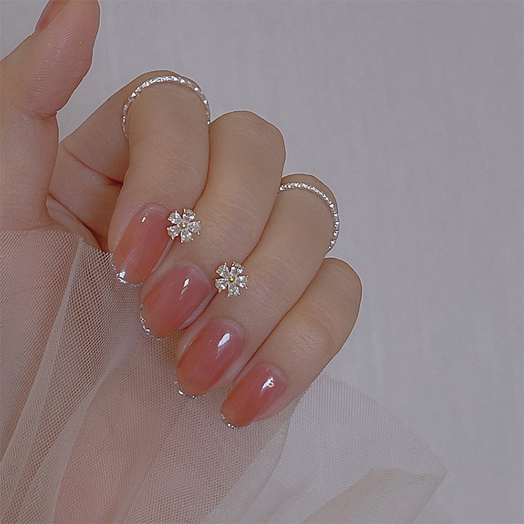 Bông Tai Titan Nữ Bông Tai Nữ Bông Tai Xỏ Lỗ Hình Hoa Zircon Dễ Thương Không Gây Dị Ứng Thời Trang Cho Nữ