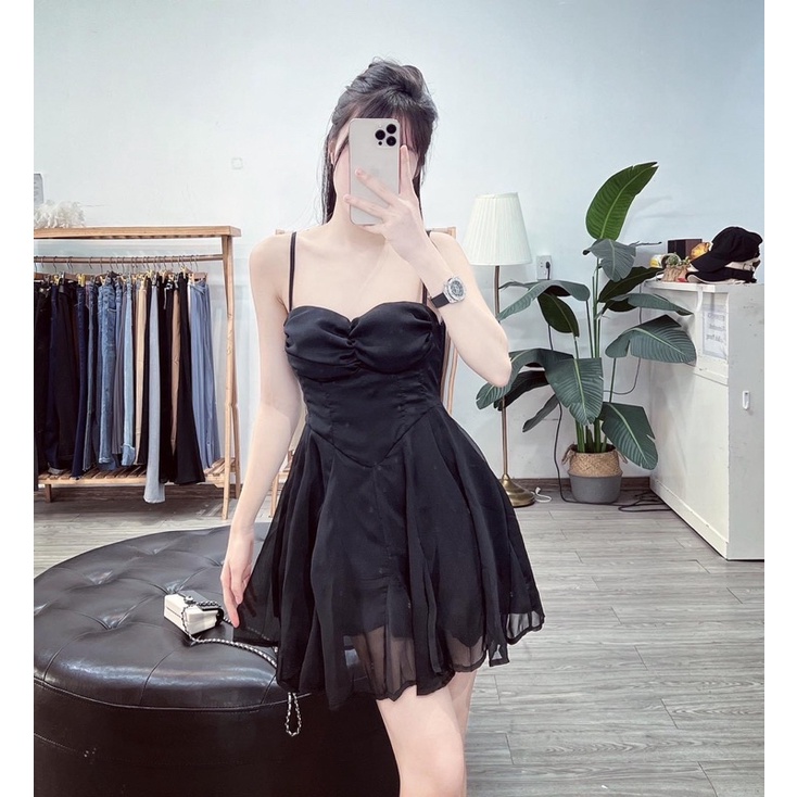Váy hai dây vải tơ