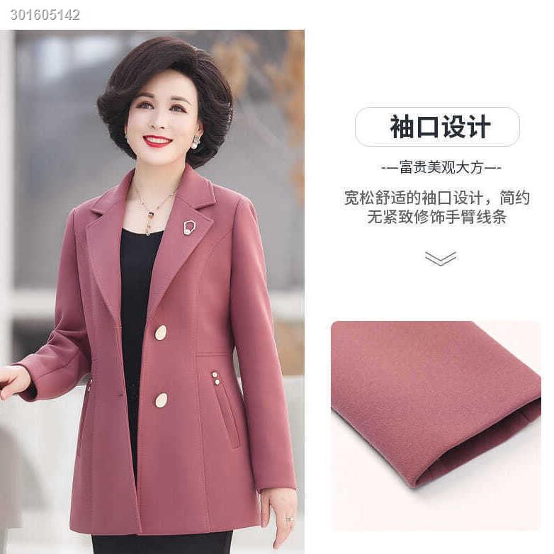 Áo khoác vest ngắn phong cách thời trang xuân thu cho phụ nữ trung niên