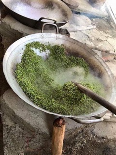 Cốm Tú Lệ - đặc sản Tây bắc