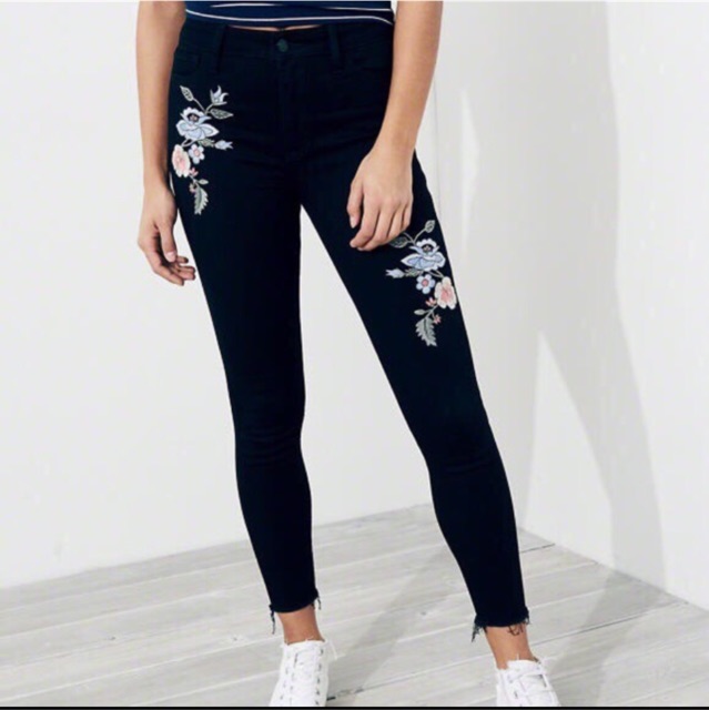 QUẦN JEANS NỮ THÊU XUẤT KHẨU
