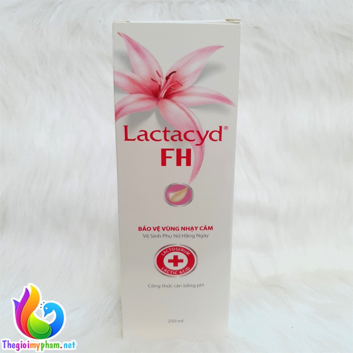 Dung Dịch Vệ Sinh Phụ Nữ Lactacyd FH 250ml - Bảo Vệ Vùng Nhạy Cảm