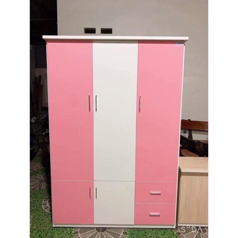 Tủ quần áo nhựa Đài Loan 3 cánh chống nước, mối mọt, cong vênh 185 x 125 x 45 cm - Tủ Nhựa Hoa Sen