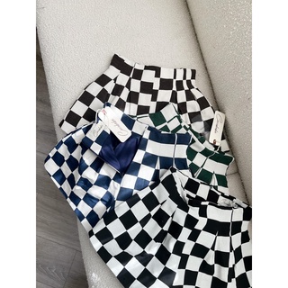Short Caro Màu
