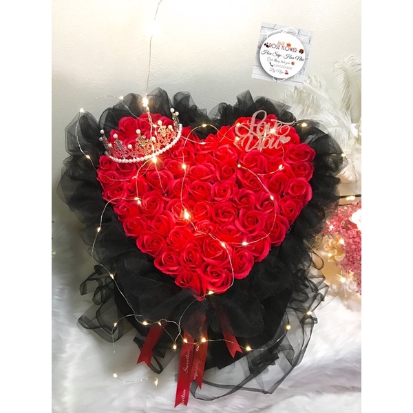 Bó Hoa 99 Bông Sáp Trái Tim