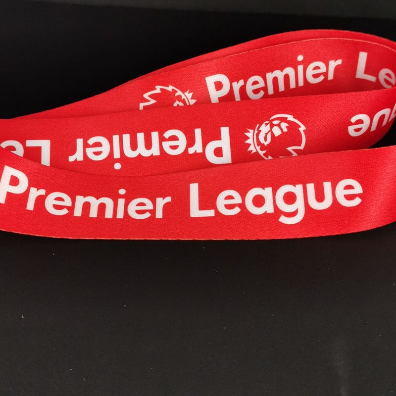 Các huy chương vô địch Premier League 2019/2020 dành cho người hâm mộ Liverpool
