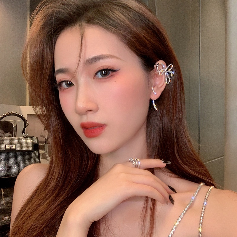 Bông Tai Hình Nơ Đính Đá Lấp Lánh Phong Cách Hàn Quốc Dành Cho Nữ