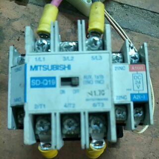 Khởi động từ mitsubishi 24v