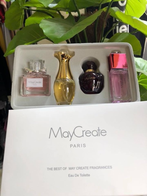 Hãng sale giảm 60% còn 180nay shop giảm còn 138 k chào mừng ngày 20/10