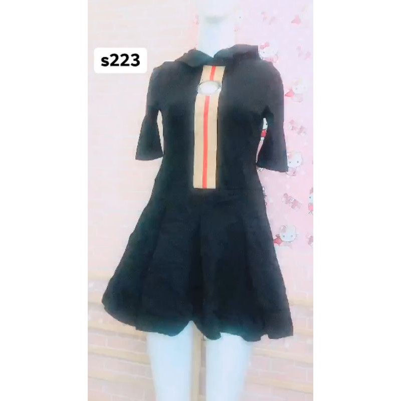 đầm thun đen cổ tiểu thư phối sọc. S223