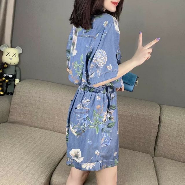 Hàng nhập - Jumpsuit ngắn jean hoa