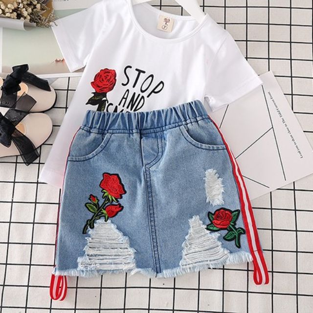 Combo áo kèm chân váy jeans Thuy Dung