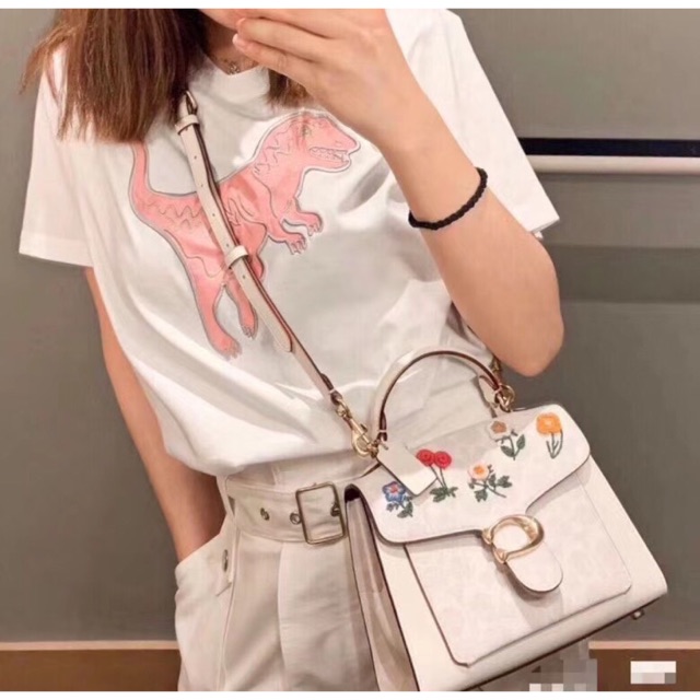 Túi đeo Coach tabby mini thêu hoa