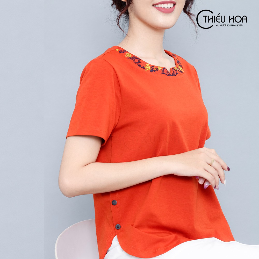 Áo Thun Trung Niên Thêu Hoa Đơn Giản Thiều Hoa T685