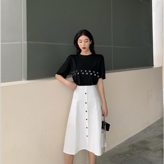 Chân váy tầng Ullzang trắng cúc đen