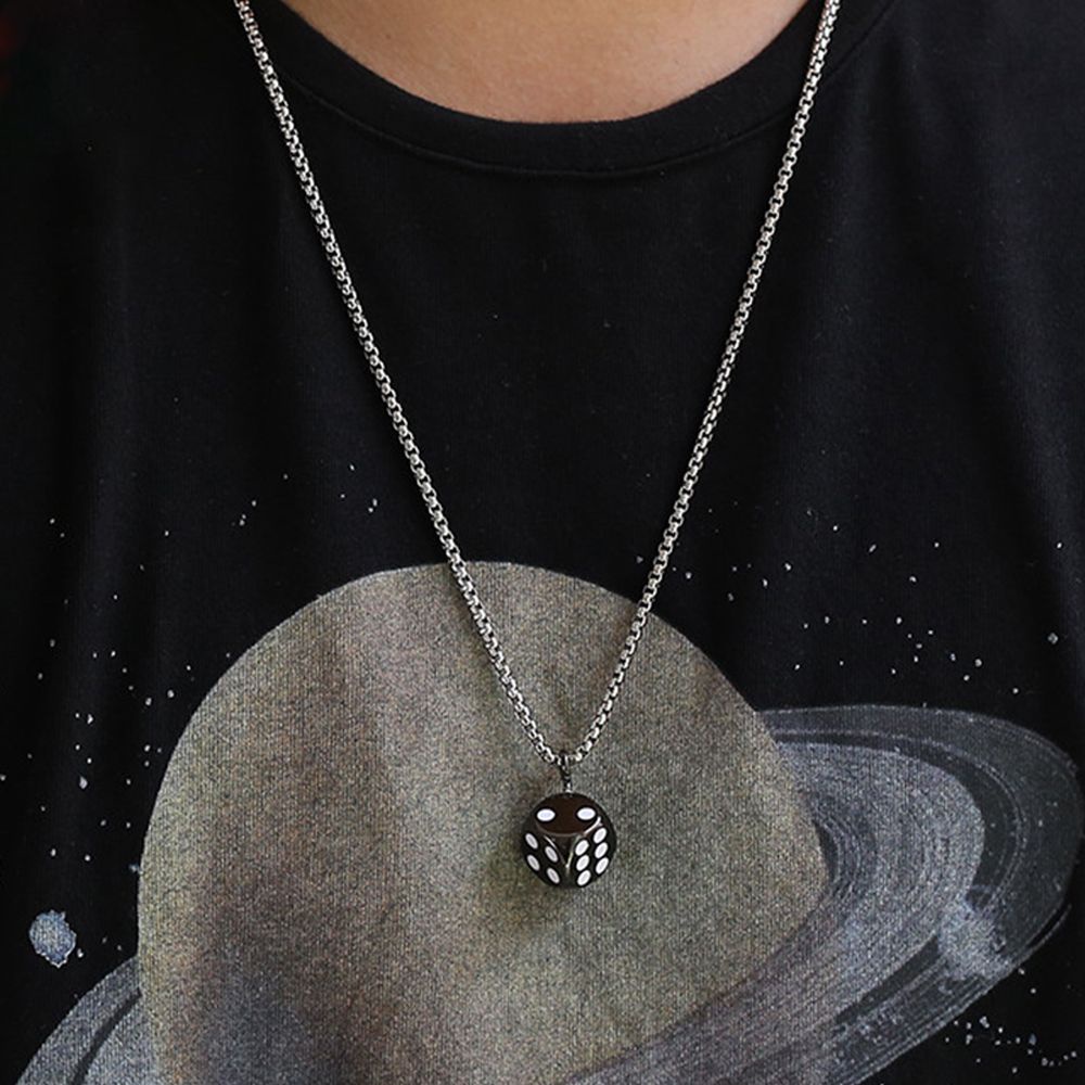 Vòng cổ bằng thép titan mặt hình thánh giá phong cách Hàn Quốc cho nam